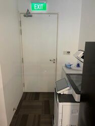 Robinson Square (D1), Office #452197111